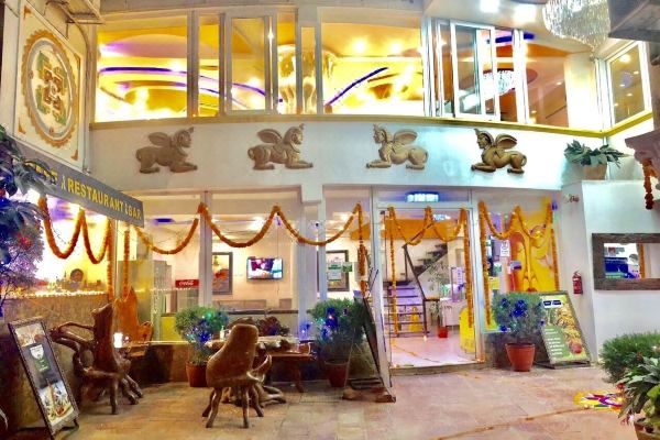 Royal Penguin Boutique Hotel & Spa