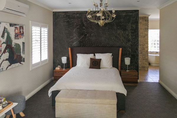 Airport B&B