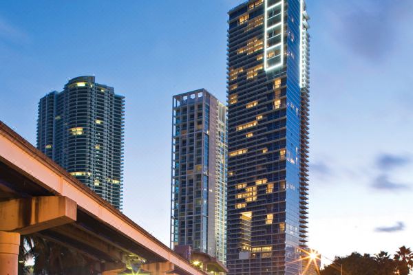 The Gabriel Miami Downtown, Curio Collection by Hilton