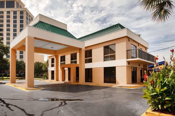 Best Western Oak Manor