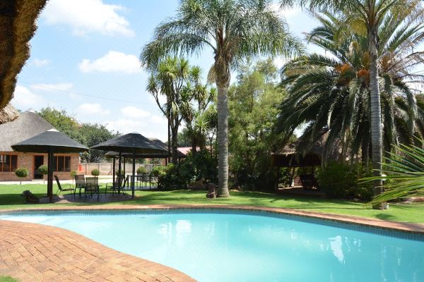 Aero Airport Lodge