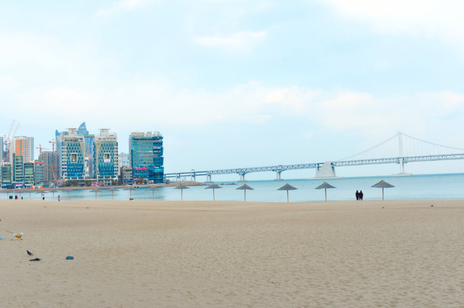 H Avenue Gwangalli Beach