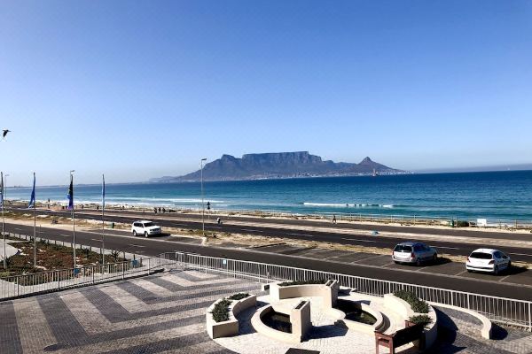 Blaauwberg Beach Hotel
