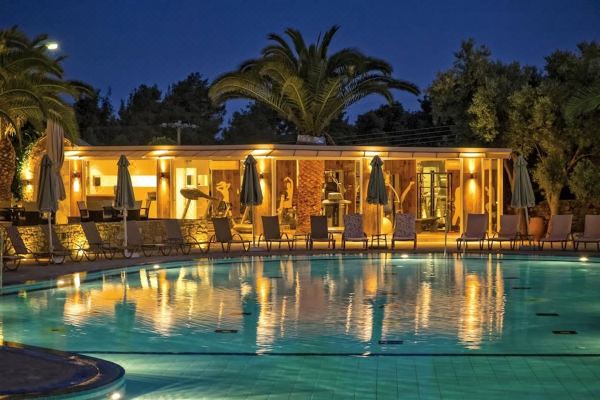 Lagomandra Hotel and Spa