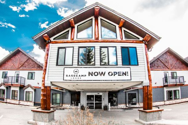 Basecamp Lodge Canmore