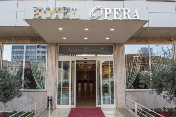 Hotel Opera
