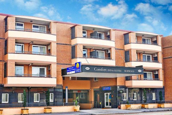Comfort Inn & Suites Burwood