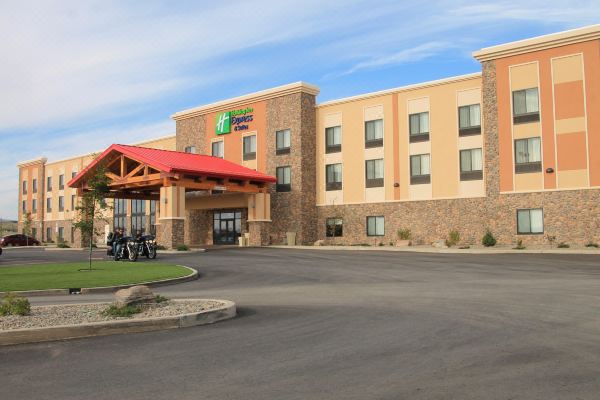 Glacier Peaks Hotel