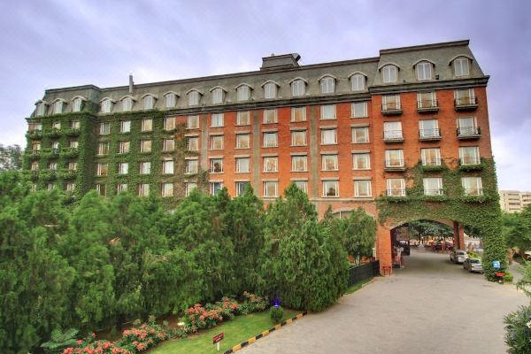 Hotel Royal Orchid Bangalore