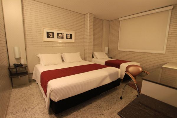 Hotel Confiance Batel