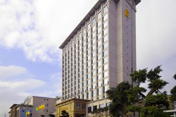Golden Diamond Hotel