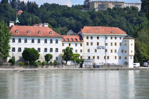 Schloß Ort