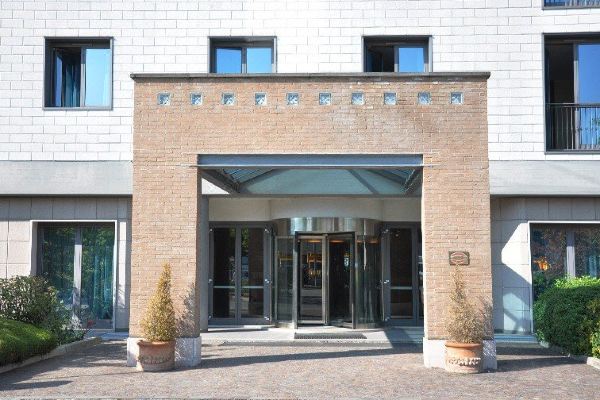 Point Hotel Conselve