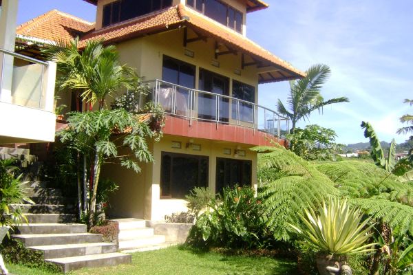 Shangrilah Villas