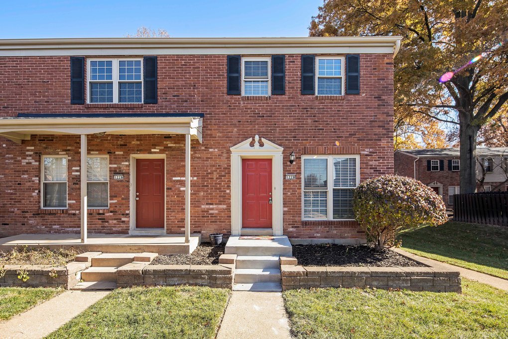 Holiday rentals Ellisville