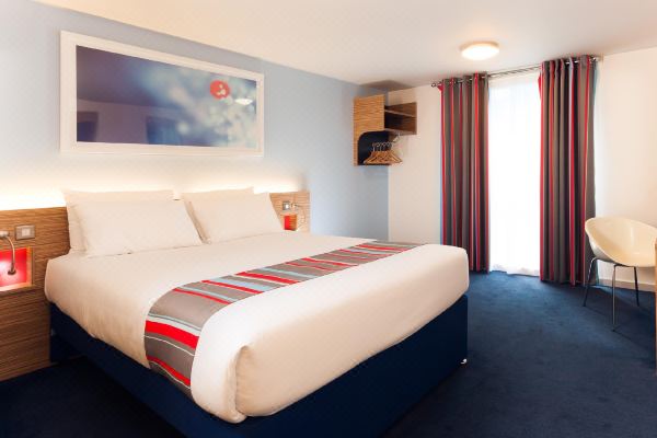 Travelodge Sunbury M3