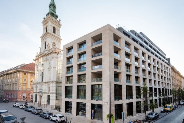 Emerald Hotel