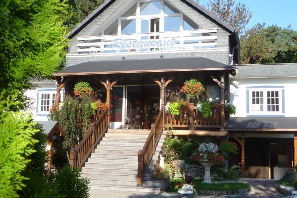 Hotel Restaurant les Pins Logis