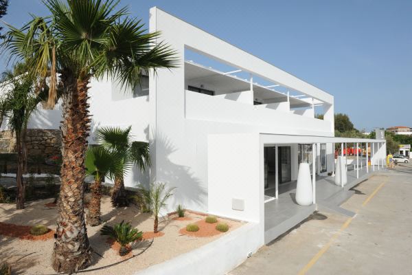 Ellia Hotel