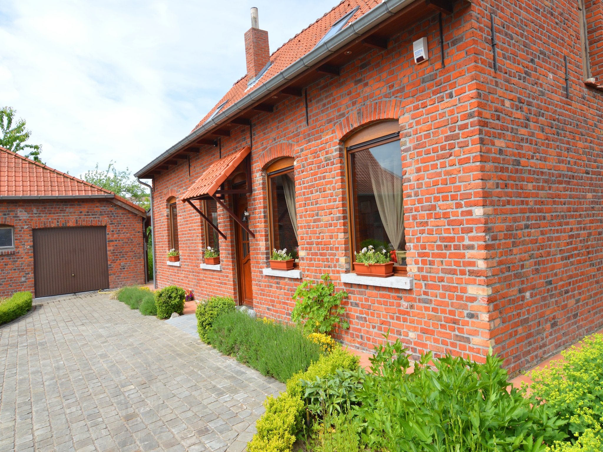 Cozy Holiday Home in Ploegsteert with a Garden