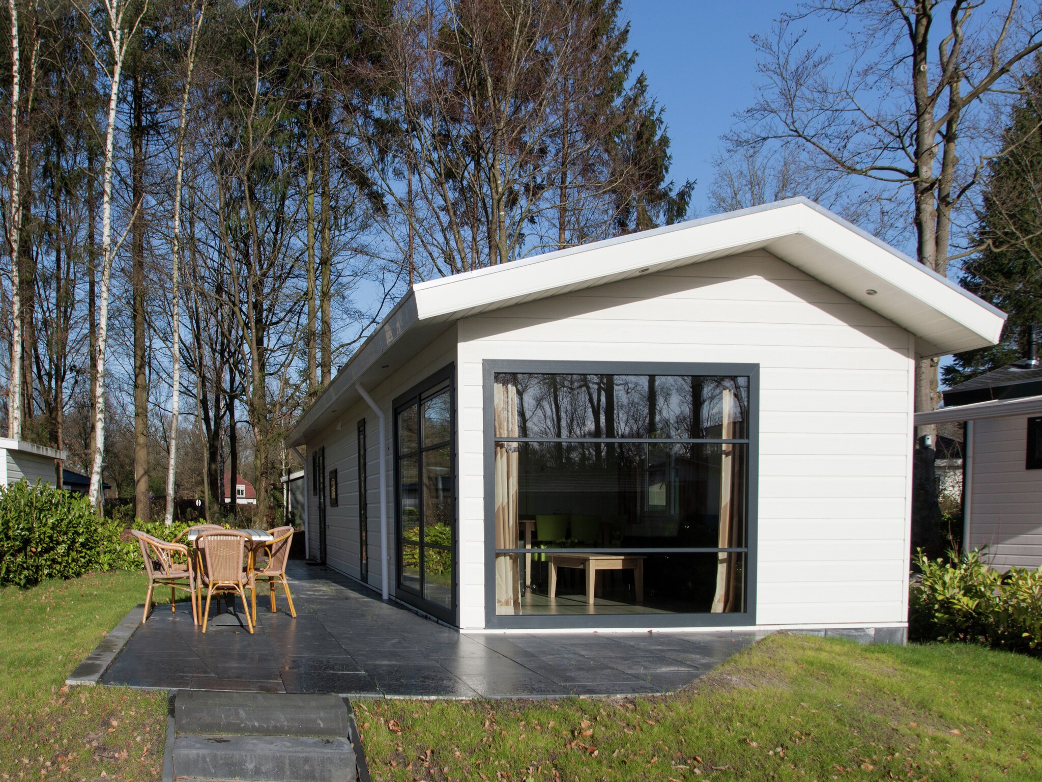 Nice chalet with dishwasher, surrounded by forest