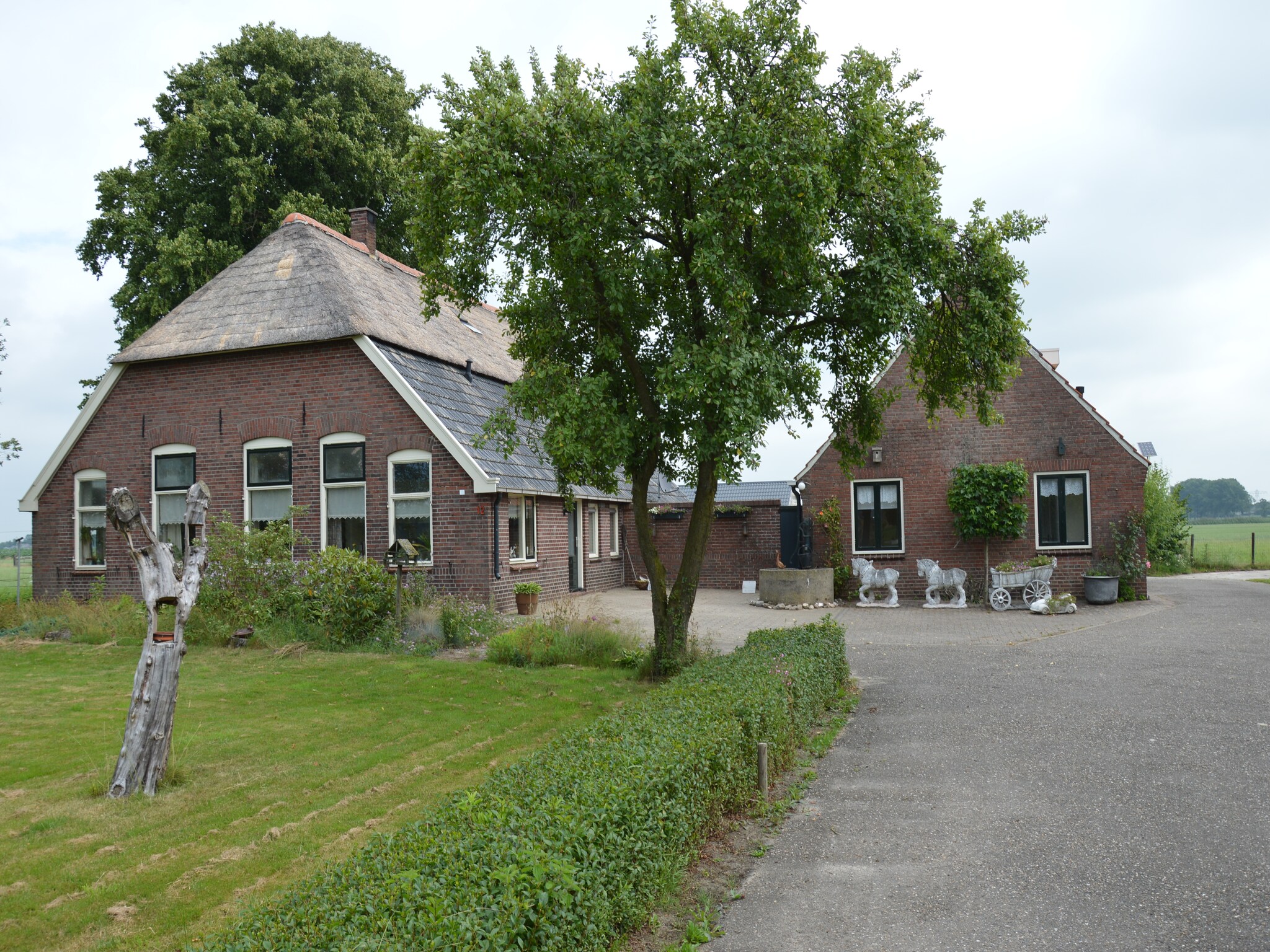 Modern Holiday Home in Holten with Forest Near