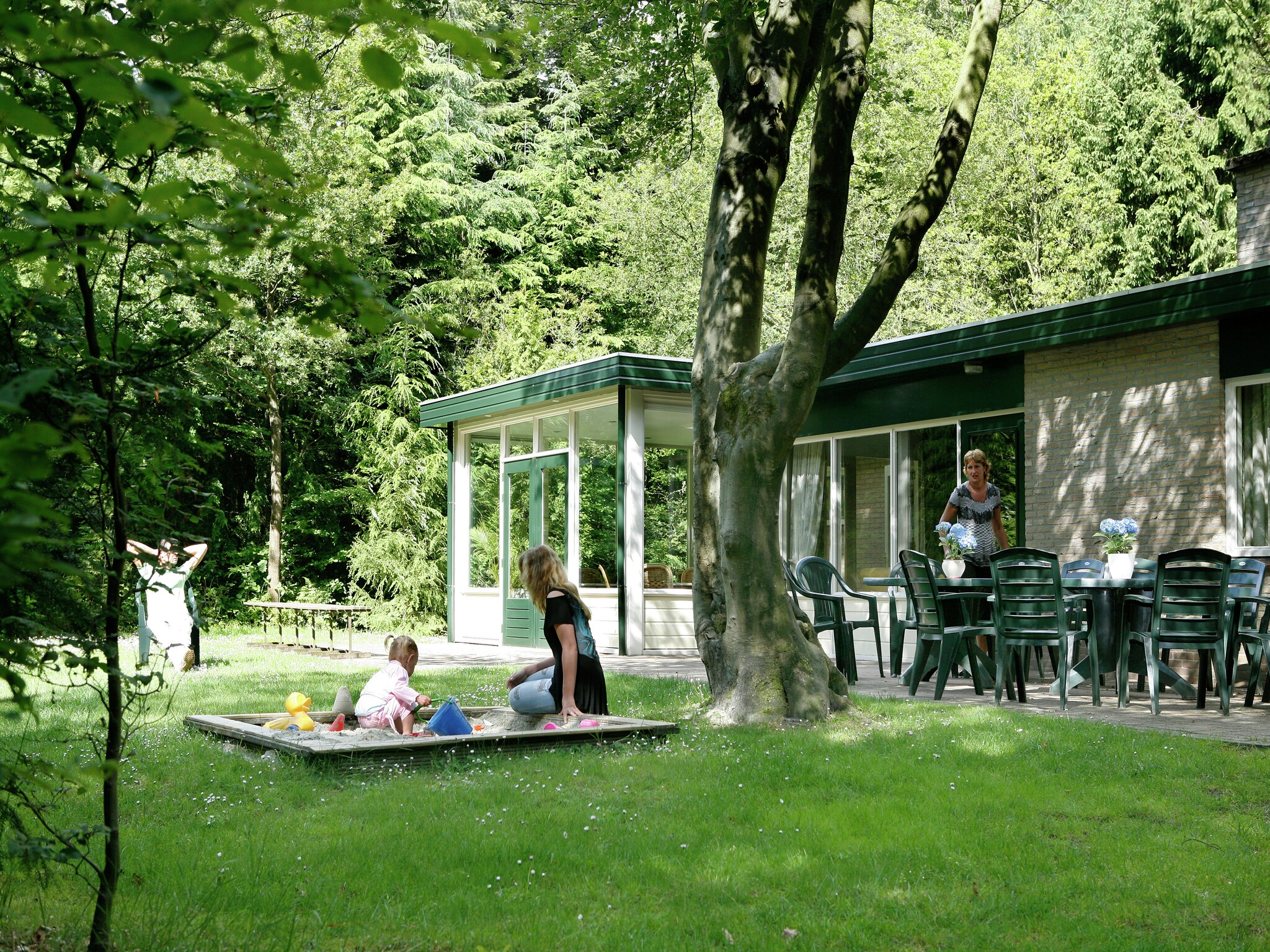 Cozy home with lots of privacy, in the forest