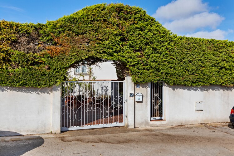 Holiday house with private pool for 7 persons approx. 200 m2