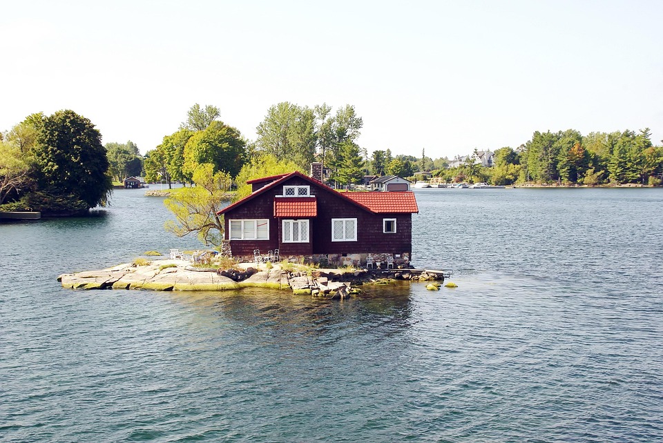 Holiday rentals Elk Lake