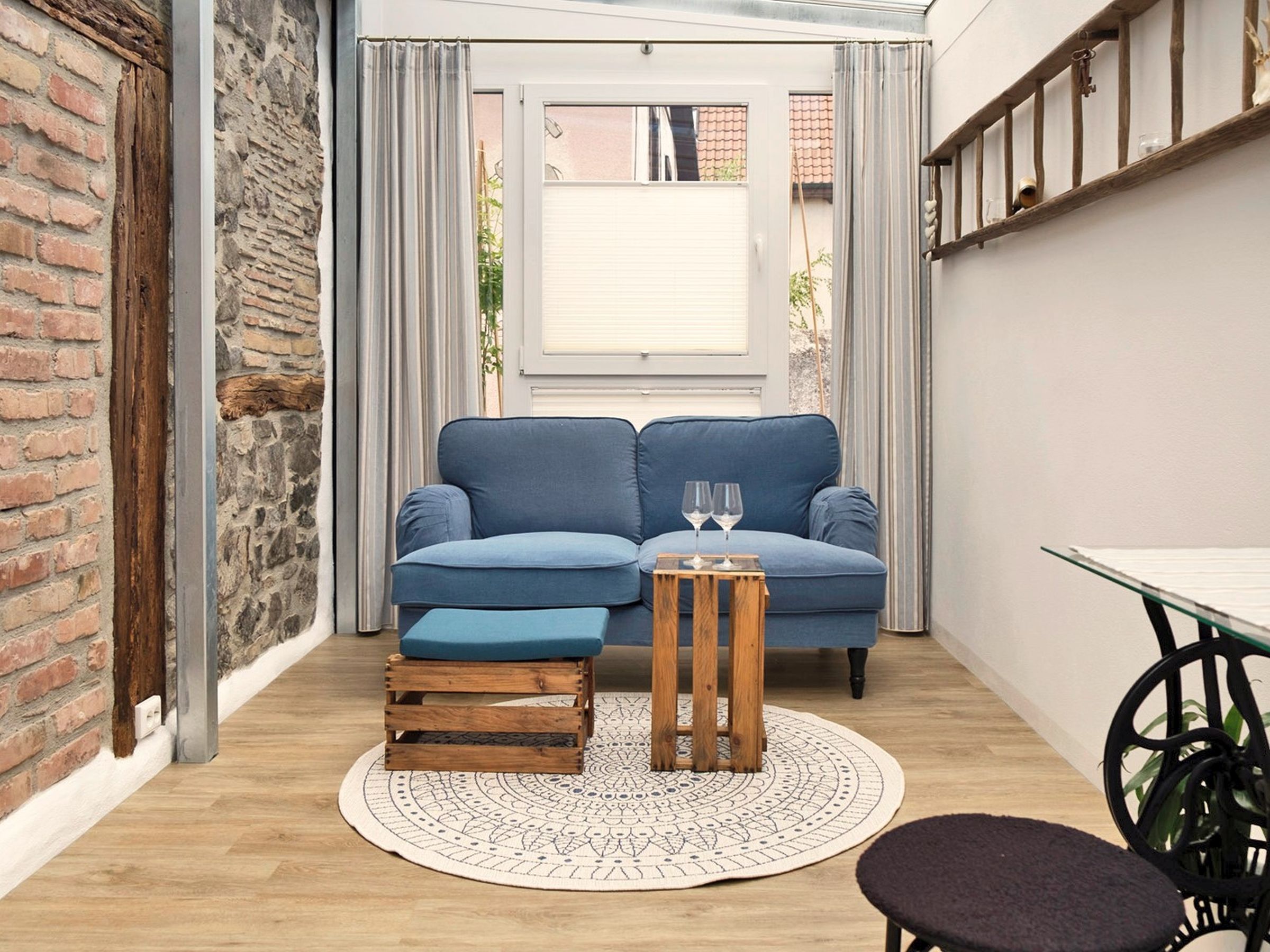 Apartment for 3 persons in Vogtsburg im Kaiserstuhl-Burkheim, Black Forest<BR>1 bedroom, TV, dog allm2