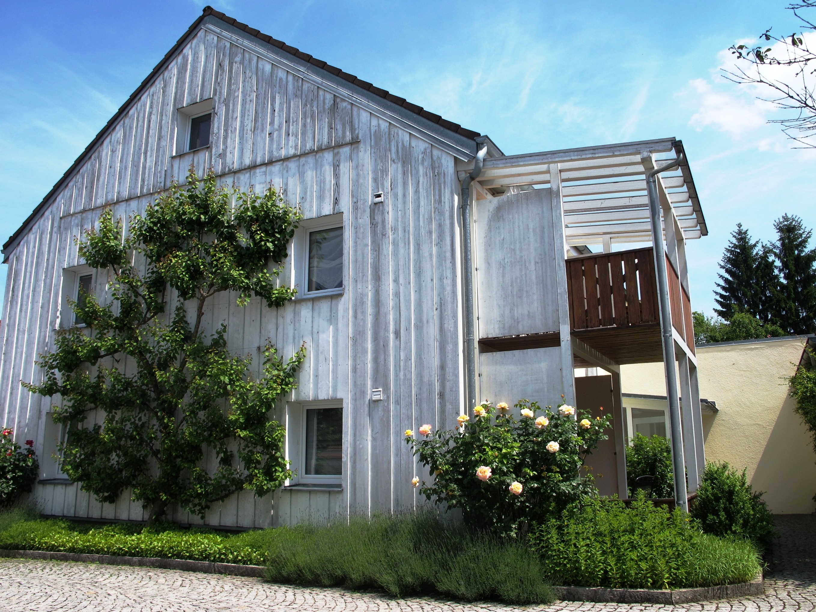 Studio for 2 persons in Altötting, Bavaria (Upper Bavaria)<BR>satellite TV, washing machinem2