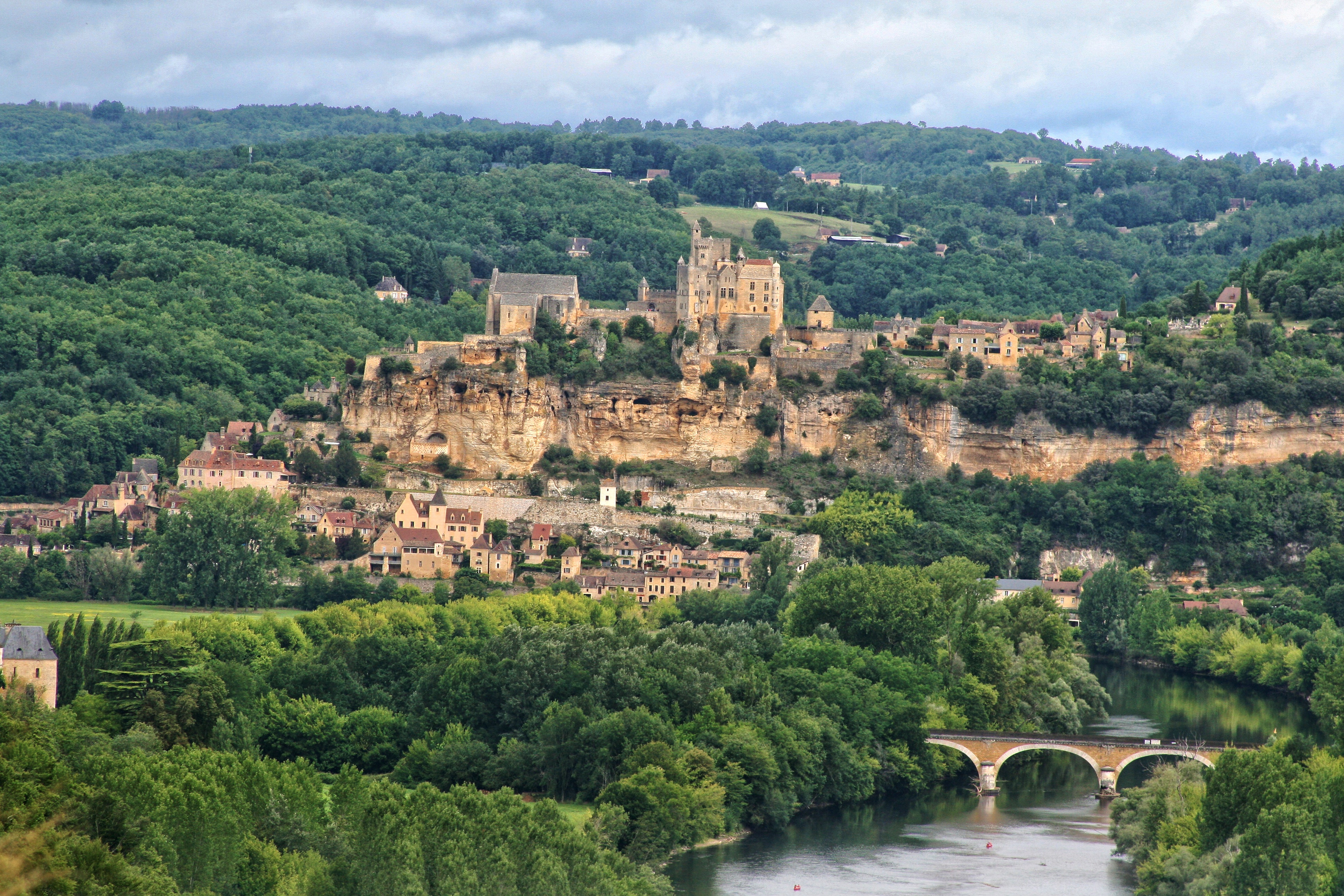 Locations de vacances Francs