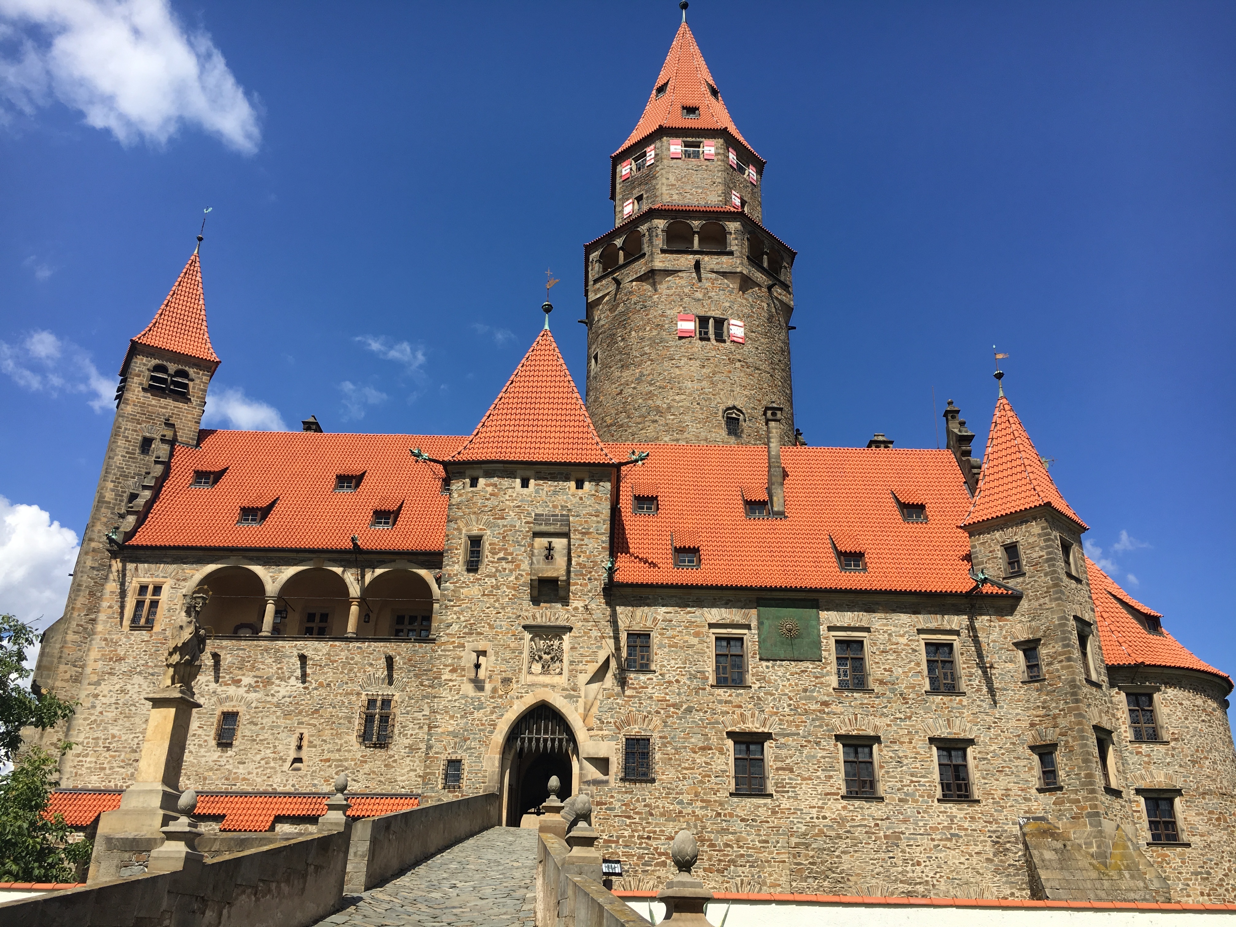 Holiday rentals Bouzov