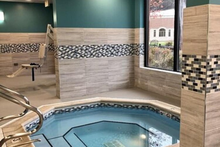 Hampton Inn McHenry