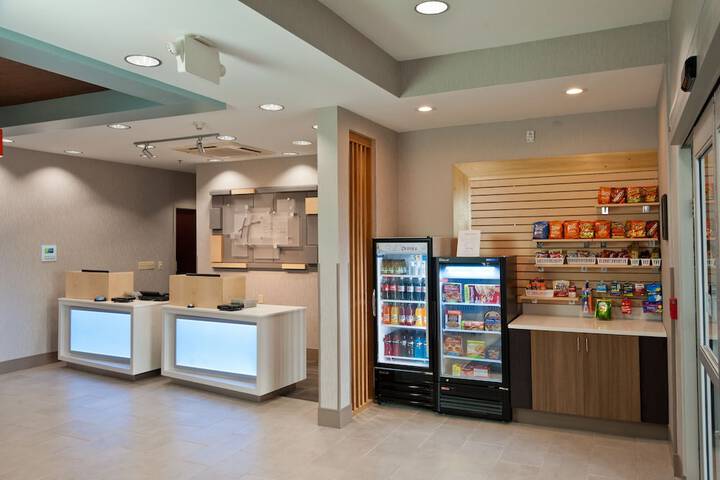 Holiday Inn Express Hotel & Suites Scott - Lafayette West, an IHG Hotel