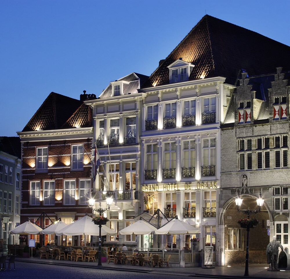 Hotel De Draak & Résidence Dagmara