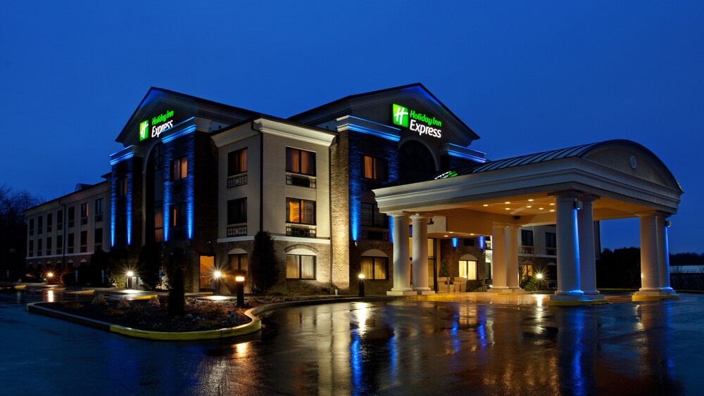 Holiday Inn Express Grove City