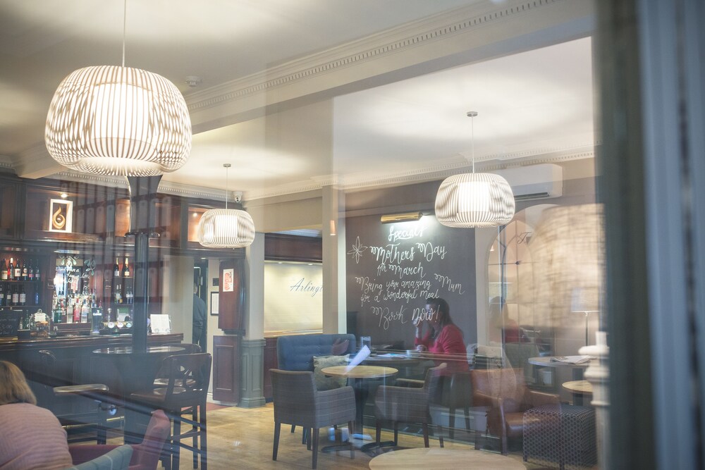 The George Hotel, BW Signature Collection