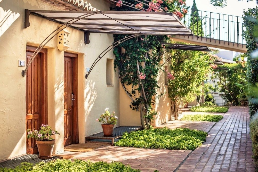 El Rodat Hotel Village & Spa