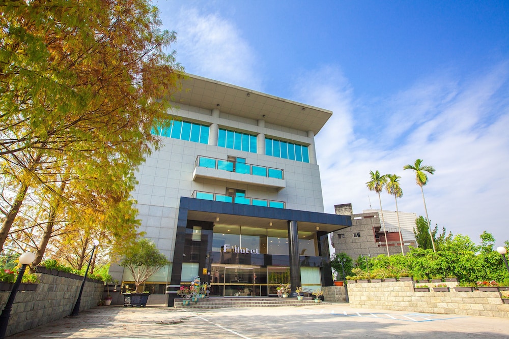 F HOTEL Chiayi