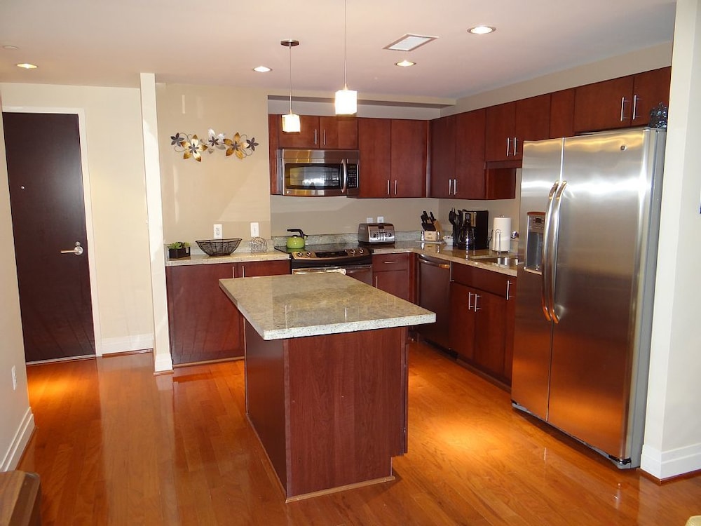 The Avenue by Executive Apartments