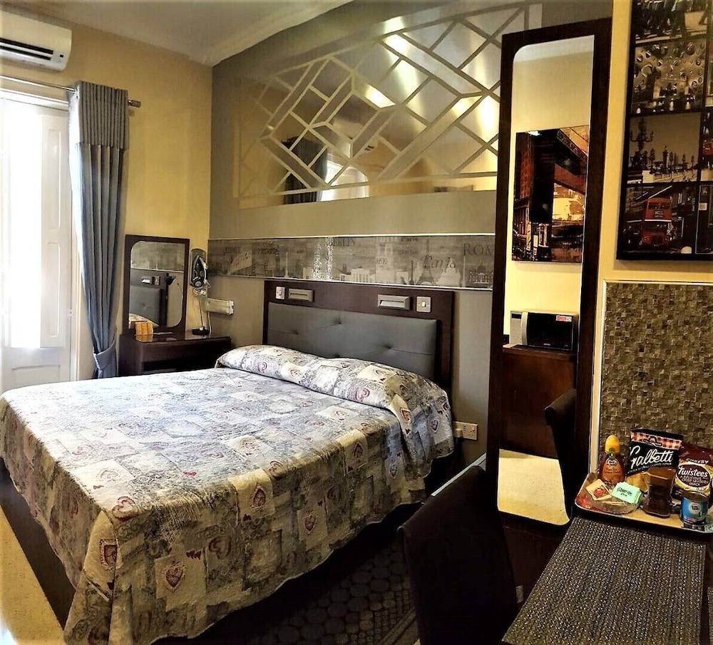 Tafernine Studio In The Heart Of Mosta - Adults Only