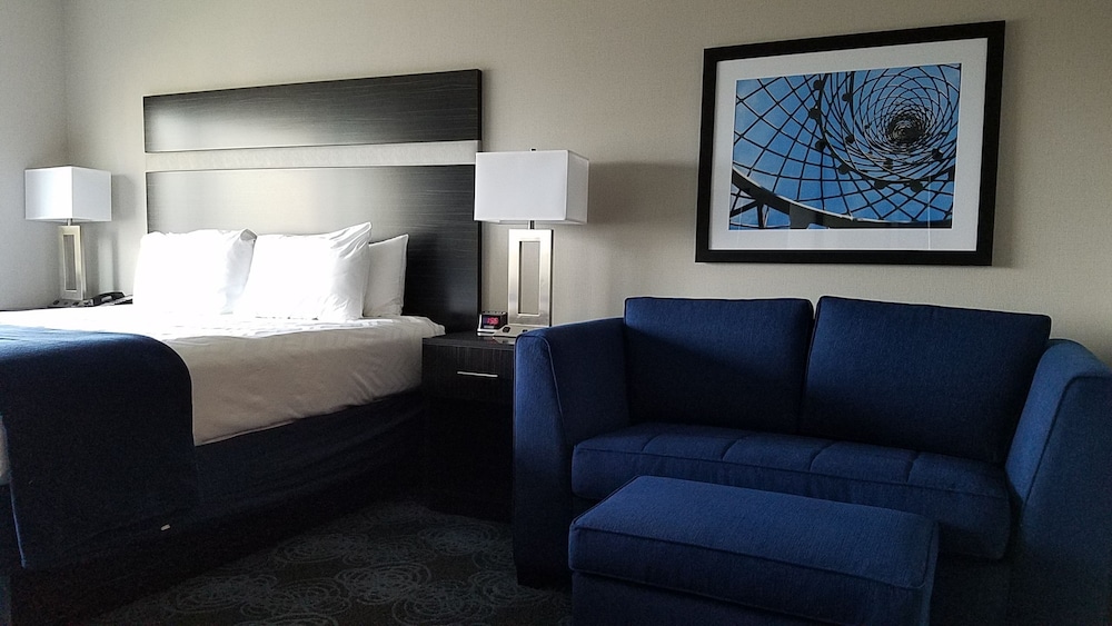 The Parkway Hotel