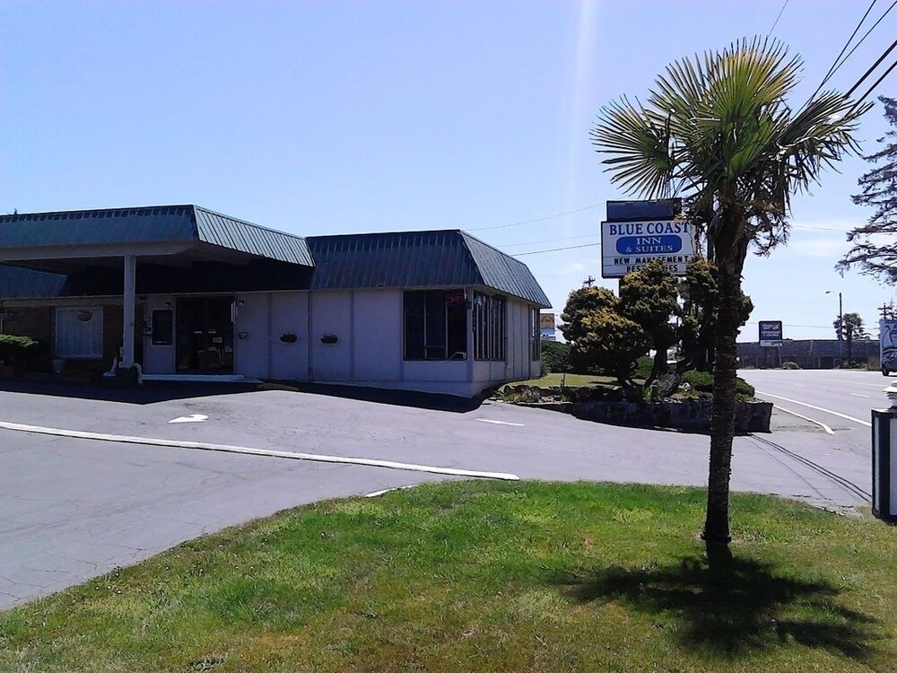 Blue Coast Inn and Suites