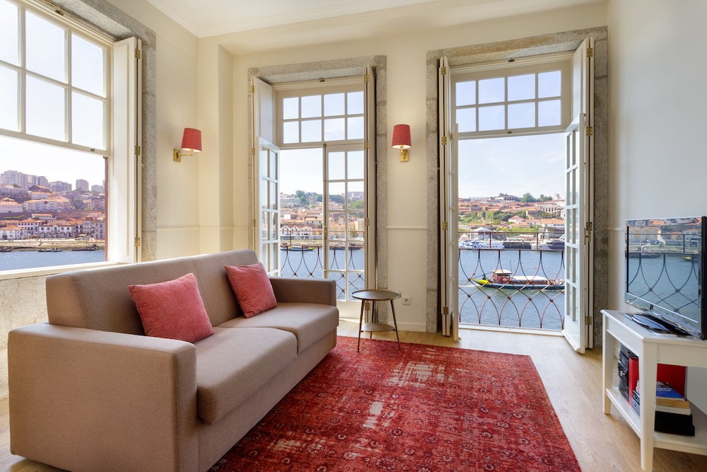 Oporto Home Boutique Apartments - River Front