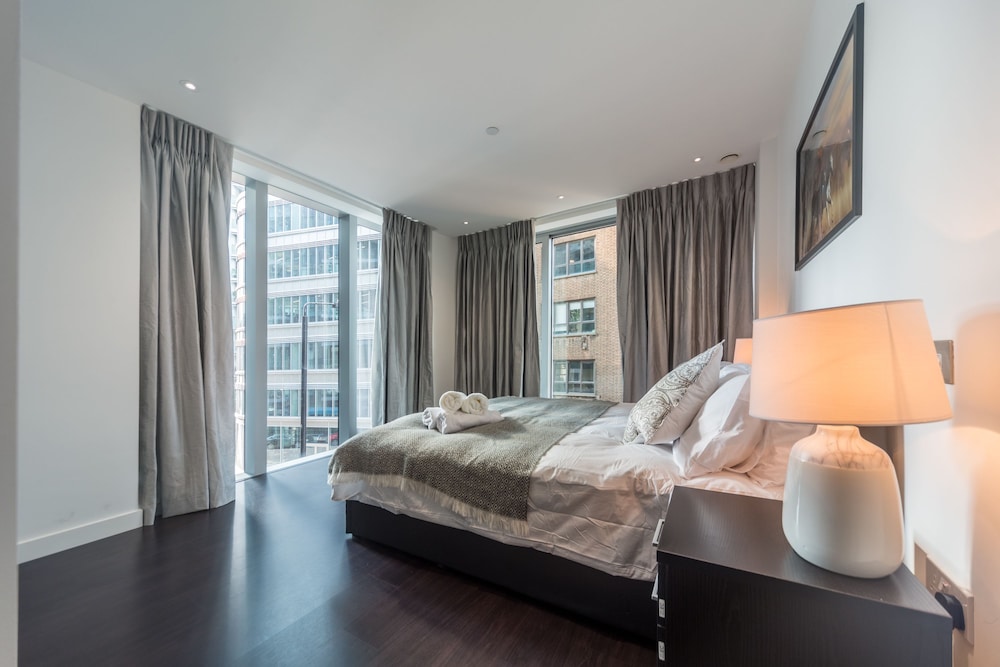Royal Apartments - City of London