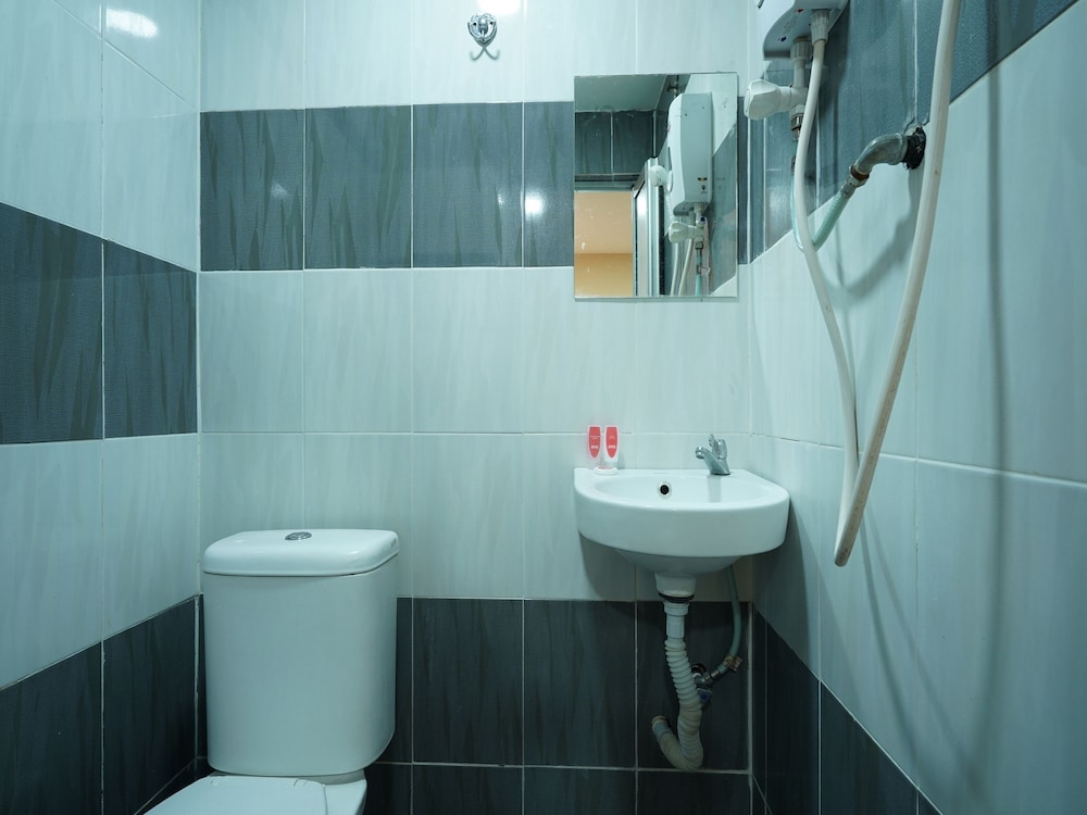 OYO 1094 Q One Hotel Dengkil