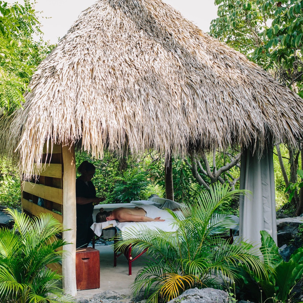 Isleta El Espino Ecolodge