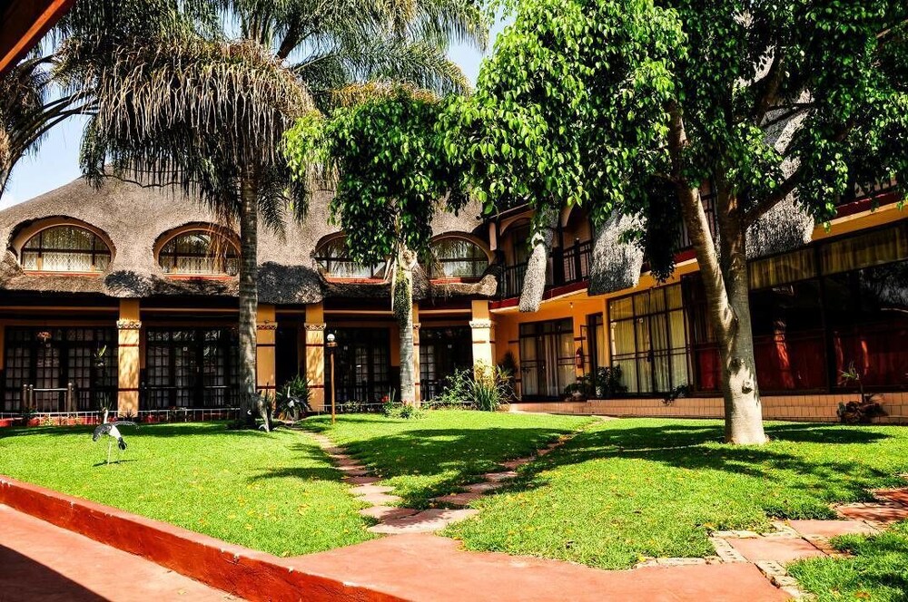 Lalani Hotel and Conference Centre