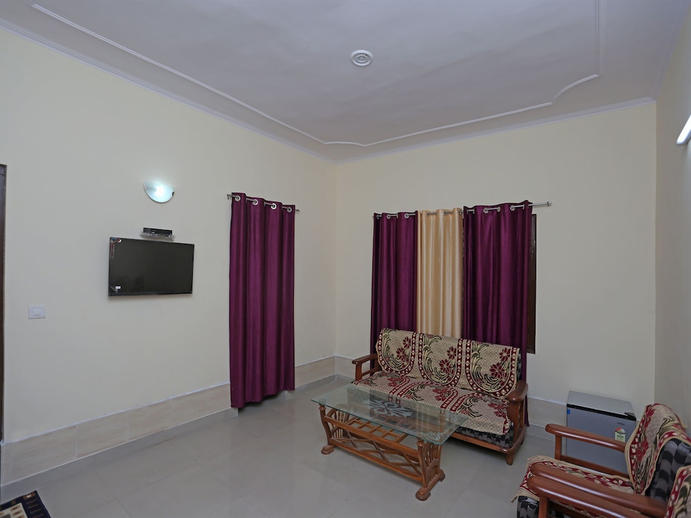 OYO 12264 Home 2BHK Naini Paradise Bhowali